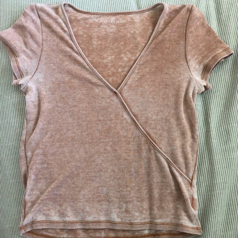 American Eagle women’s shirt